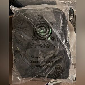 Black Mane Cover & Shoulder Guard XL